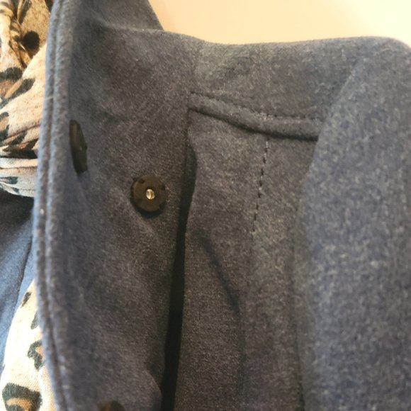 H & M Peacoat - Picture 5 of 11